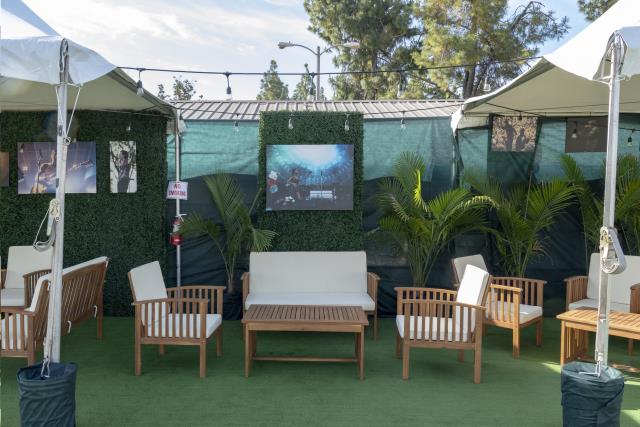 Where to find Safira Lounge Furniture in Fresno